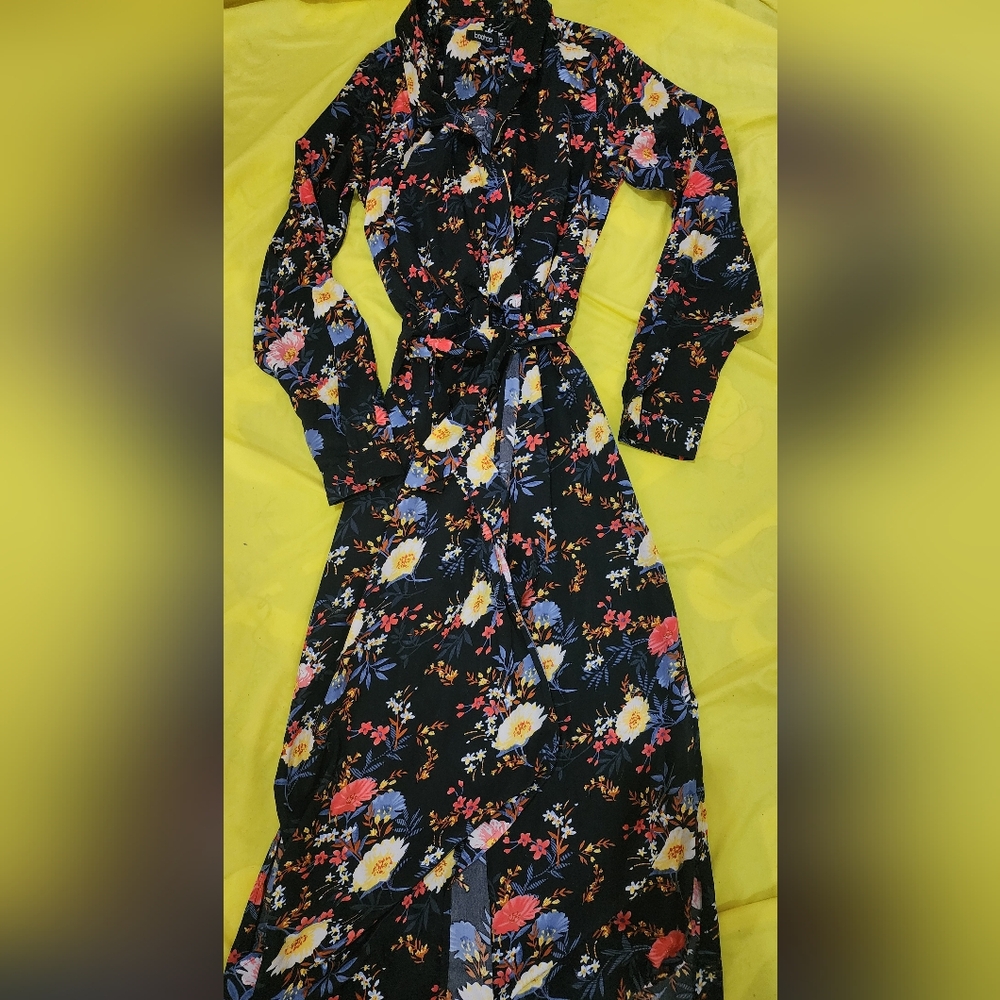 Boohoo Black and Yellow Bishop Sleeve Sundress